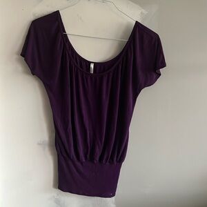 Light weight purple top